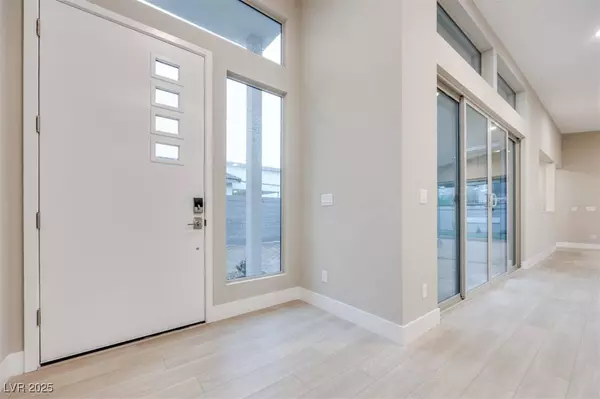 10349 Mulberry Crest AVE, Las Vegas, NV 89166