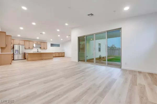 10337 Mulberry Crest AVE, Las Vegas, NV 89166