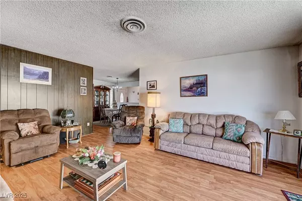 4130 Royalhill AVE, Las Vegas, NV 89121