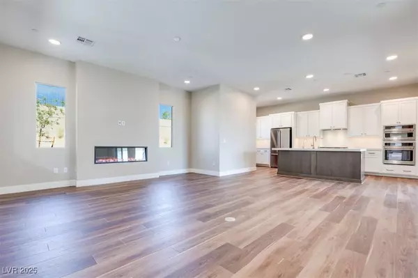 1081 Soaring Sage AVE, Las Vegas, NV 89138