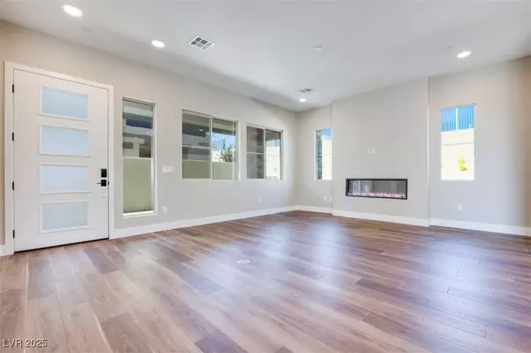 1081 Soaring Sage AVE, Las Vegas, NV 89138