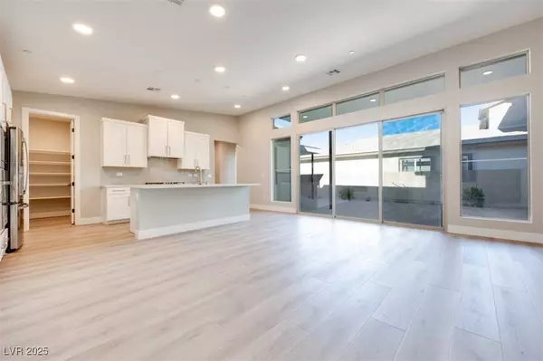 1030 Soaring Sage AVE, Las Vegas, NV 89138