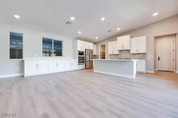 1030 Soaring Sage AVE, Las Vegas, NV 89138