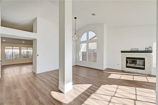 3804 Dauntless DR, North Las Vegas, NV 89031