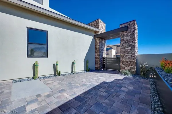 27 Sumter Ridge ST, Las Vegas, NV 89138