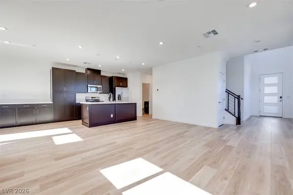 4293 Park Edge CT, Las Vegas, NV 89141