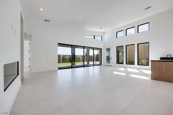 137 Tiller Point ST, Las Vegas, NV 89138