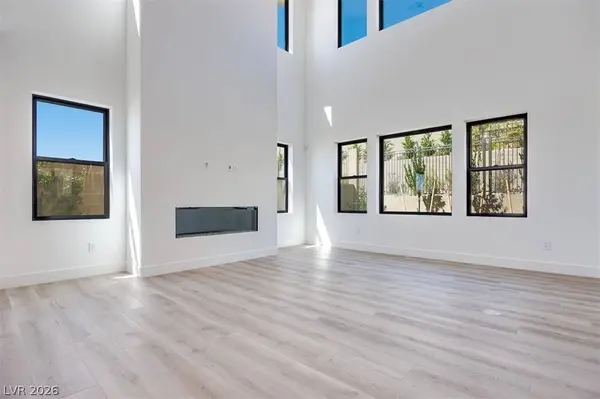 51 Parkwood Ridge ST, Las Vegas, NV 89138