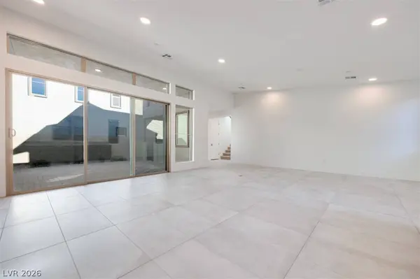 1040 Soaring Sage AVE, Las Vegas, NV 89138