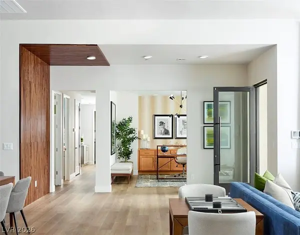 10285 Grey Poplar CT, Las Vegas, NV 89166