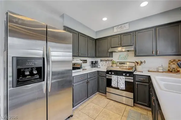 8056 Astrology CT #101, Las Vegas, NV 89128