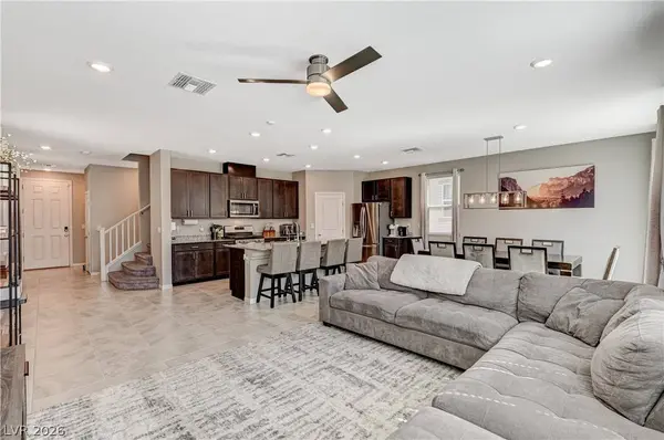 10621 Adobe Ranch ST, Las Vegas, NV 89141