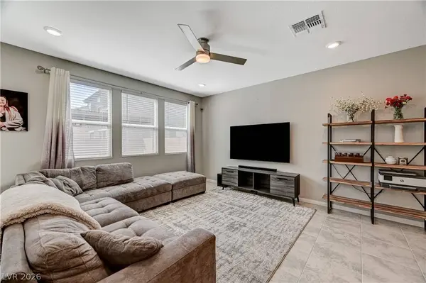 10621 Adobe Ranch ST, Las Vegas, NV 89141