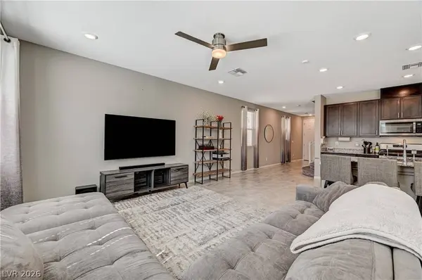 10621 Adobe Ranch ST, Las Vegas, NV 89141