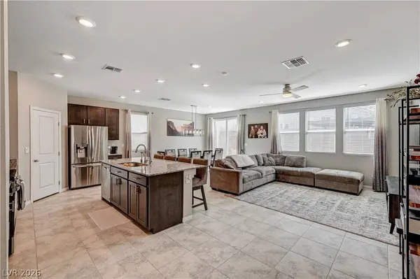10621 Adobe Ranch ST, Las Vegas, NV 89141
