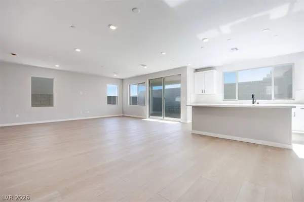 10473 Mountain Aster AVE, Las Vegas, NV 89166