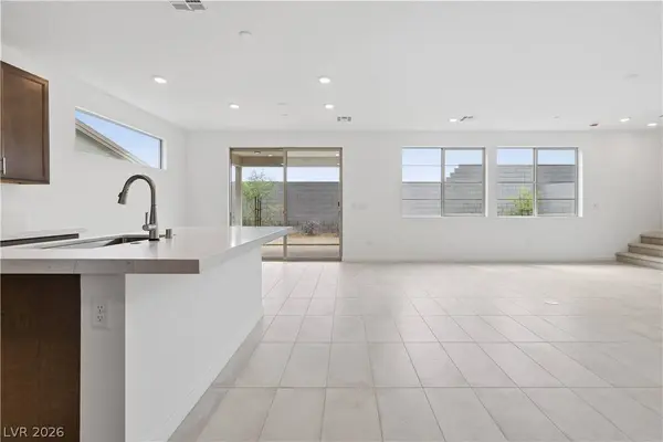 10457 Mountain Aster AVE, Las Vegas, NV 89166