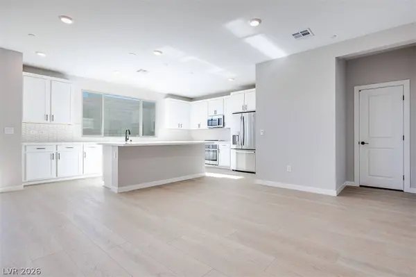 10473 Mountain Aster AVE, Las Vegas, NV 89166
