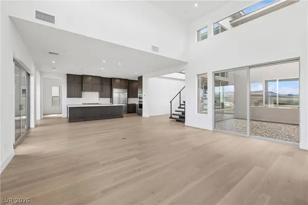 172 Inland Shores LN, Henderson, NV 89011