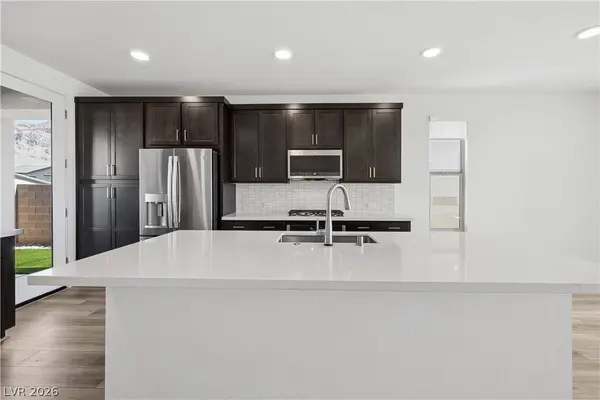 12231 Summer Bloom LN, Las Vegas, NV 89138