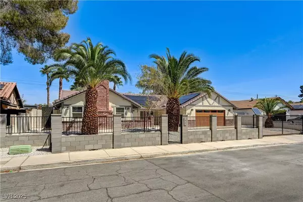 1940 Canterbury DR, Las Vegas, NV 89119