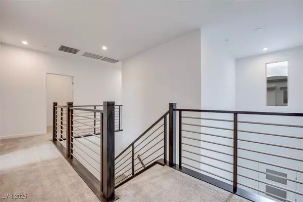 11904 Glide Reflection AVE, Las Vegas, NV 89138