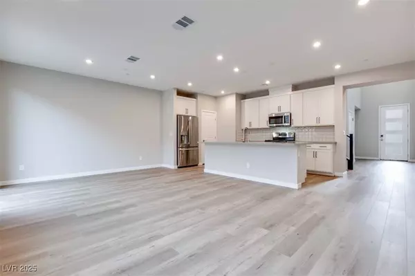 11922 Glide Reflection AVE, Las Vegas, NV 89138