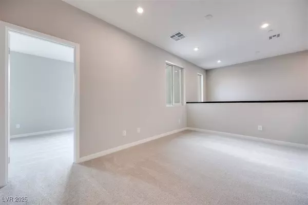 11922 Glide Reflection AVE, Las Vegas, NV 89138