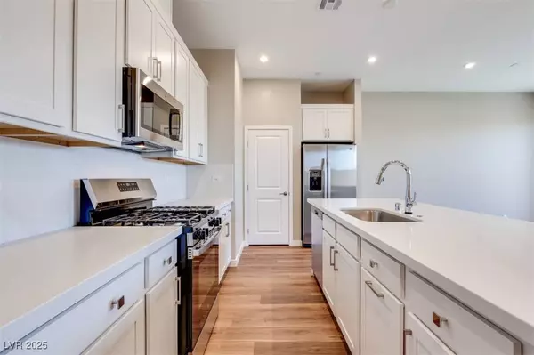 2523 Campaldo ST, Henderson, NV 89044