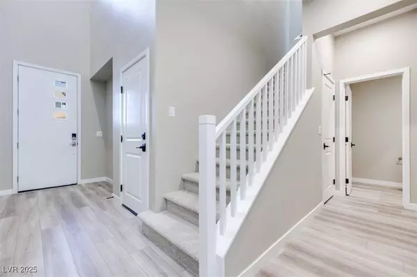 4341 Sunburst Spring AVE, Las Vegas, NV 89141