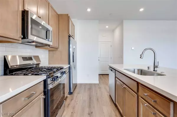 4344 Tallow Falls AVE, Las Vegas, NV 89141