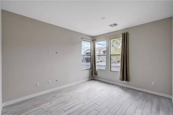 6134 W Levi AVE, Las Vegas, NV 89141