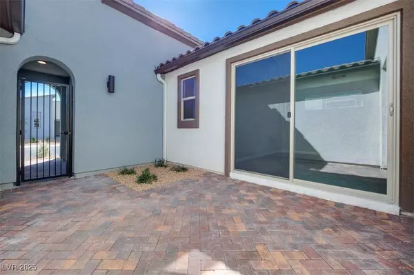 10351 Hanging Lake ST, Las Vegas, NV 89166