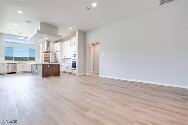 10350 Hanging Lake ST, Las Vegas, NV 89166