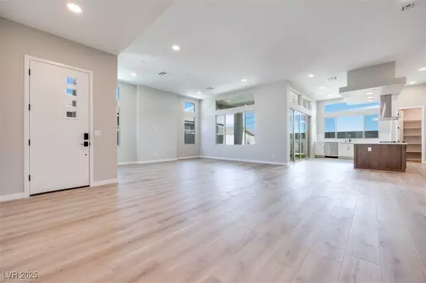 10350 Hanging Lake ST, Las Vegas, NV 89166