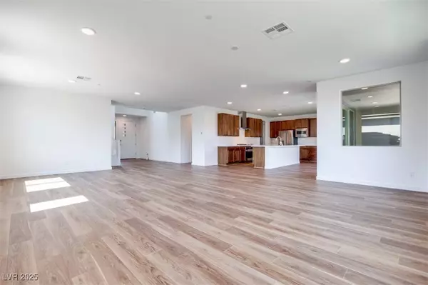 9217 Frazer ST, Las Vegas, NV 89166