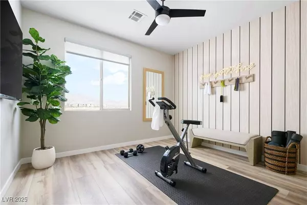 1204 Crimson Sunbird ST, North Las Vegas, NV 89084