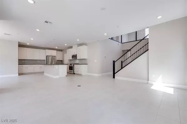 10481 Smokey Mariposa AVE, Las Vegas, NV 89166