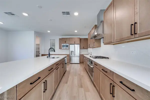 9240 Simon ST, Las Vegas, NV 89166