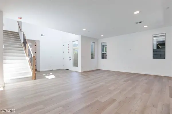 9240 Simon ST, Las Vegas, NV 89166