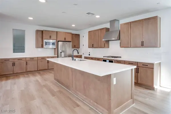 9240 Simon ST, Las Vegas, NV 89166