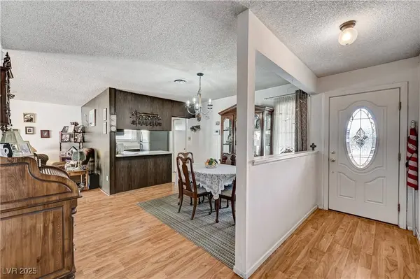 4130 Royalhill AVE, Las Vegas, NV 89121