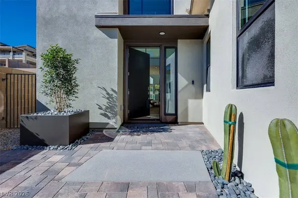 27 Sumter Ridge ST, Las Vegas, NV 89138