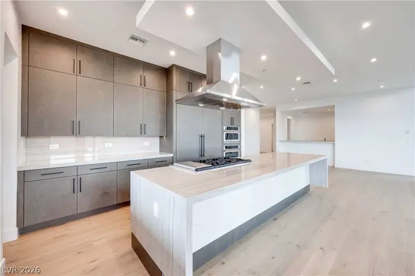 58 Bellissima Lago CT, Henderson, NV 89011