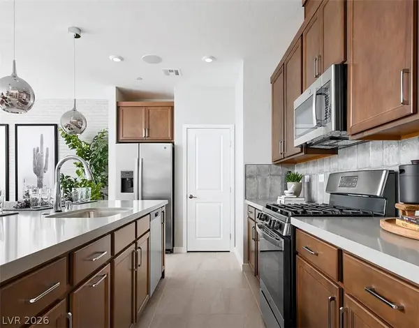 4294 Park Edge CT, Las Vegas, NV 89141