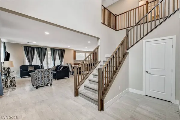 6853 Desert Finch ST, North Las Vegas, NV 89084