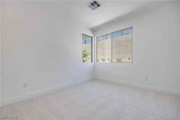 1001 Soaring Sage AVE, Las Vegas, NV 89138