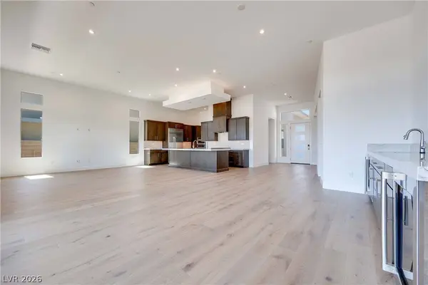 203 Sailing Sunset WAY, Henderson, NV 89011