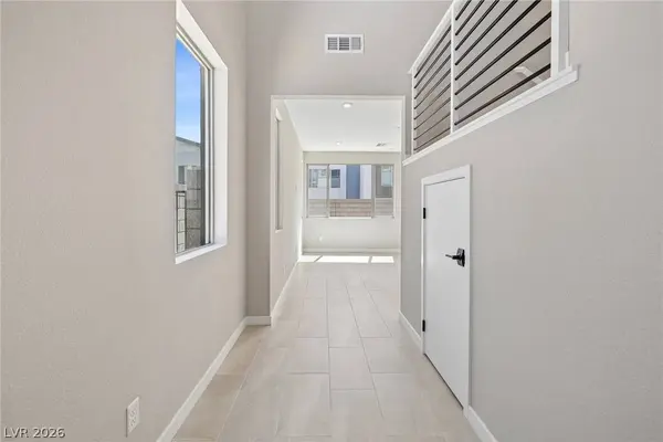 9227 Salas ST, Las Vegas, NV 89166
