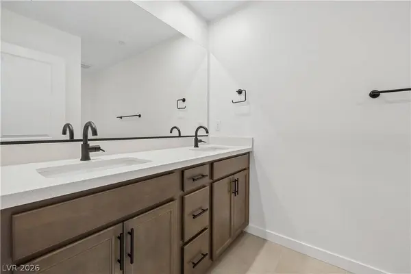 4285 Park Edge CT, Las Vegas, NV 89141